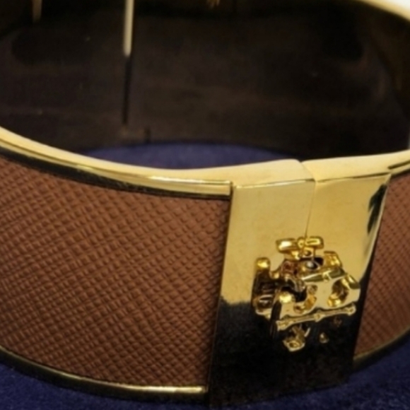 Tory Burch Brown Leather Inlay Cuff - Picture 4 of 5